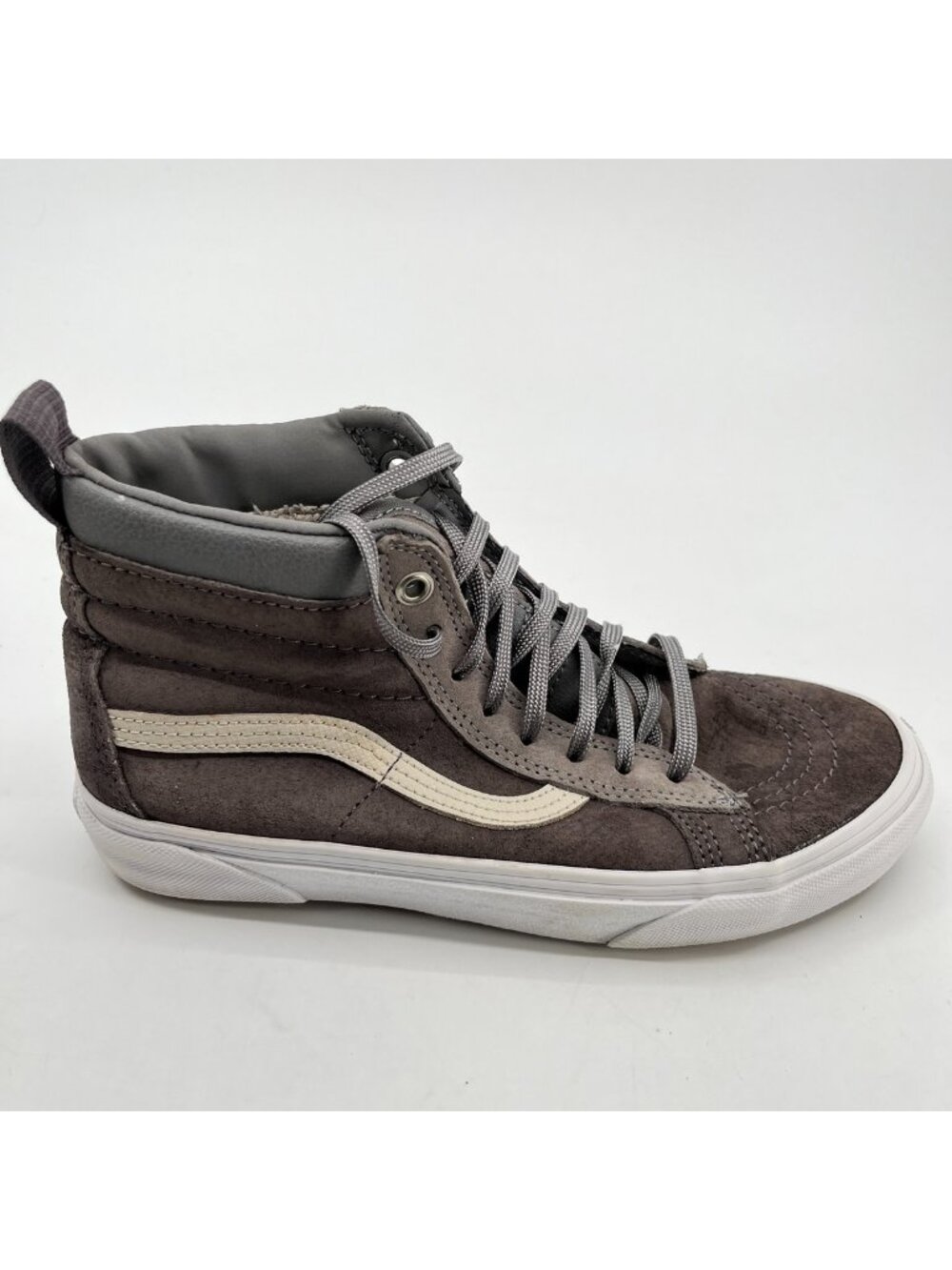 Vans Sk8-Hi MTE Womens Size 6.5 Gray White Athletic Skateboard Shoes Sneakers